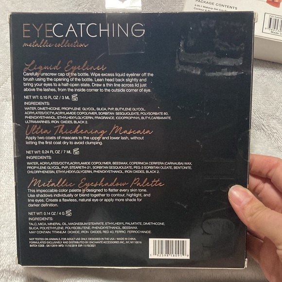 NEW!🩵❤️ Eyecatchimg & make up brush set - Picture 5 of 7